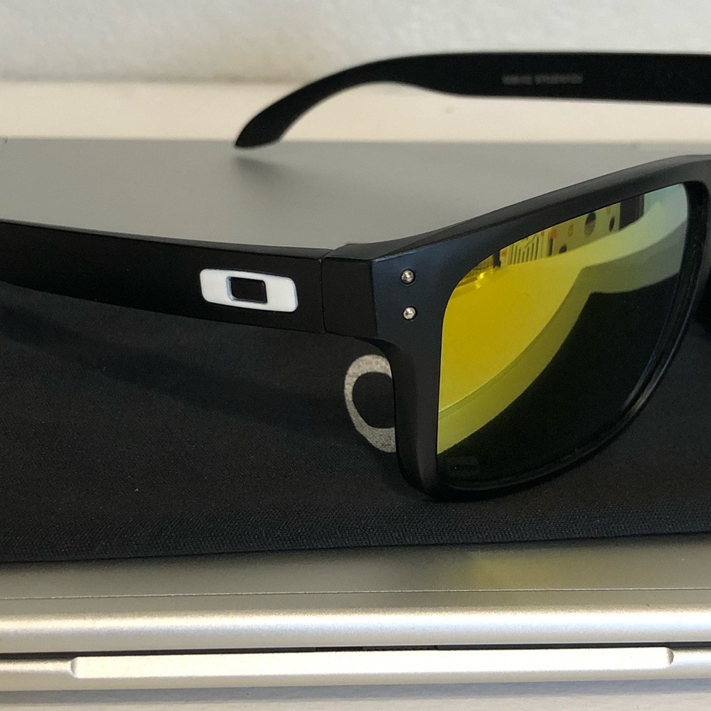 Oakley Holbrook Gold Reflective Lenses OO9102 - Picture 5 of 8